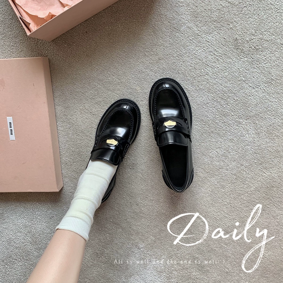 [Sujia] Версия из воловьей кожи ~ тот же стиль, как Zhang Yuanying ~ Amiu золотая монета, туфли на толстом каблуке, ленивые лоферы на плоской подошве, женские маленькие кожаные туфли