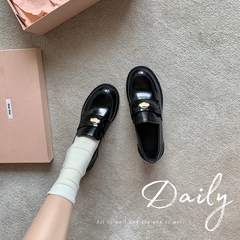 Su Jia~Zhang Yuanying's Same Style~A-Miu Gold Coin Chunky Heel Loafers, Chunky Heel Slip-On Loafers, Women's Leather Shoes Su Jia~Zhang Yuanying's Same Style~A-Miu Gold Coin Chunky Heel Loafers, Chunky Heel Slip-On Loafers, Women's Leather Shoes