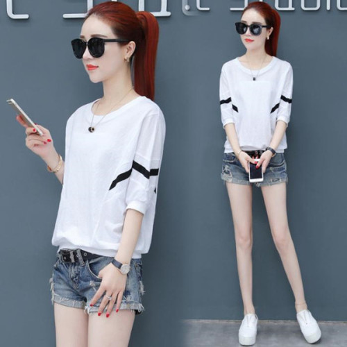 Women's Summer Loose Korean Style Casual T-Shirt with Batwing Collar and Five-Finger Sleeve