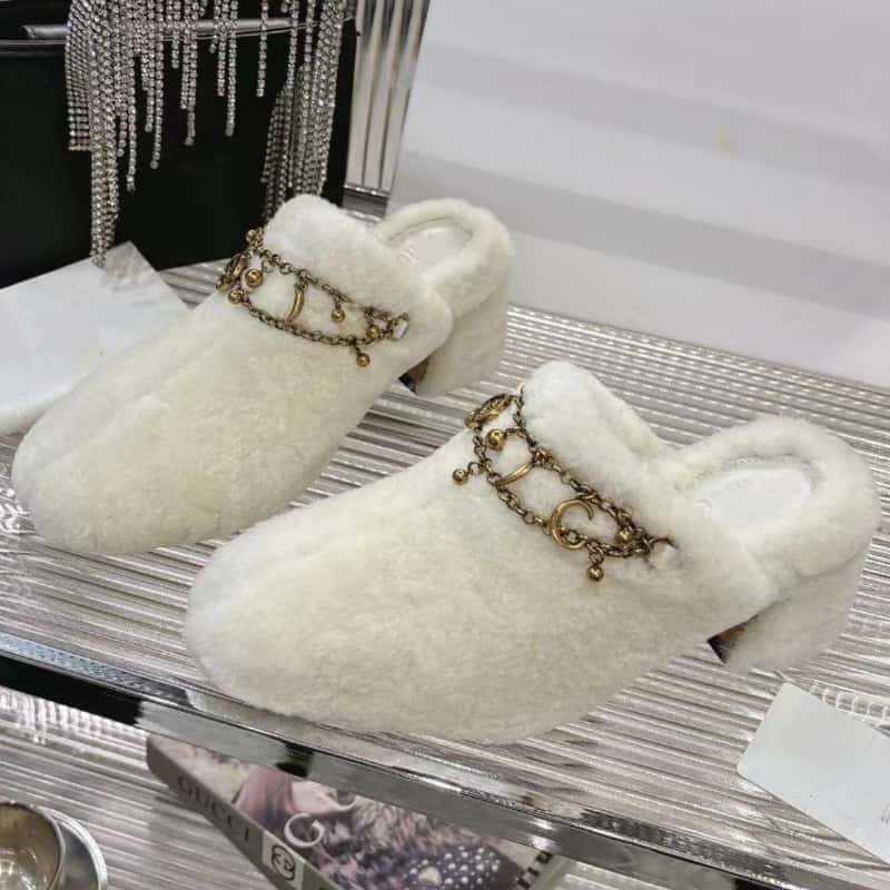 Light Luxury and High-End Chloe Toe-Toe Mule Slippers, Fur Slippers, Women's Half-Slippers, Fleece-Lined Outer Wear, Korean Style Shoes for Women Light Luxury and High-End Chloe Toe-Toe Mule Slippers, Fur Slippers, Women's Half-Slippers, Fleece-Lined Outer Wear, Korean Style Shoes for Women