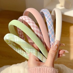 Japanese and Korean celebrity new fresh and clean grid solid color thin hair tie girl heart sweet and versatile headband hair accessory with pleats