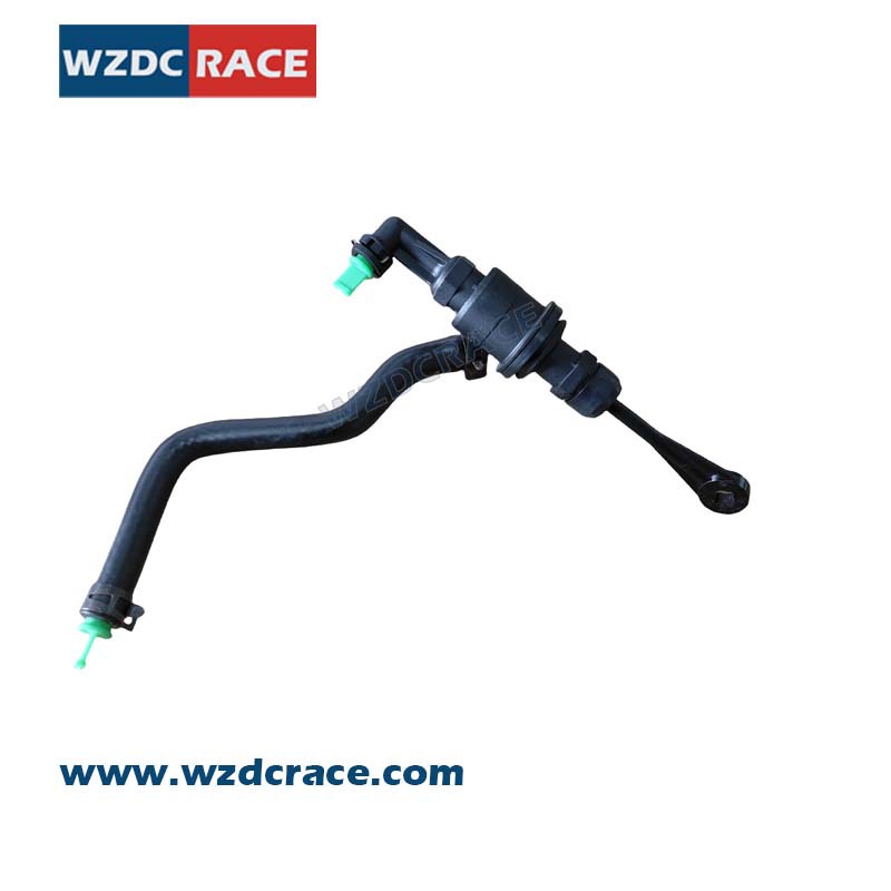 CLUTCH MASTER CYLINDER EMBRANGE MASTER CYLINDER EMBRANGE MASTER CYLINDER 41610 - D9000 Bomba de freno