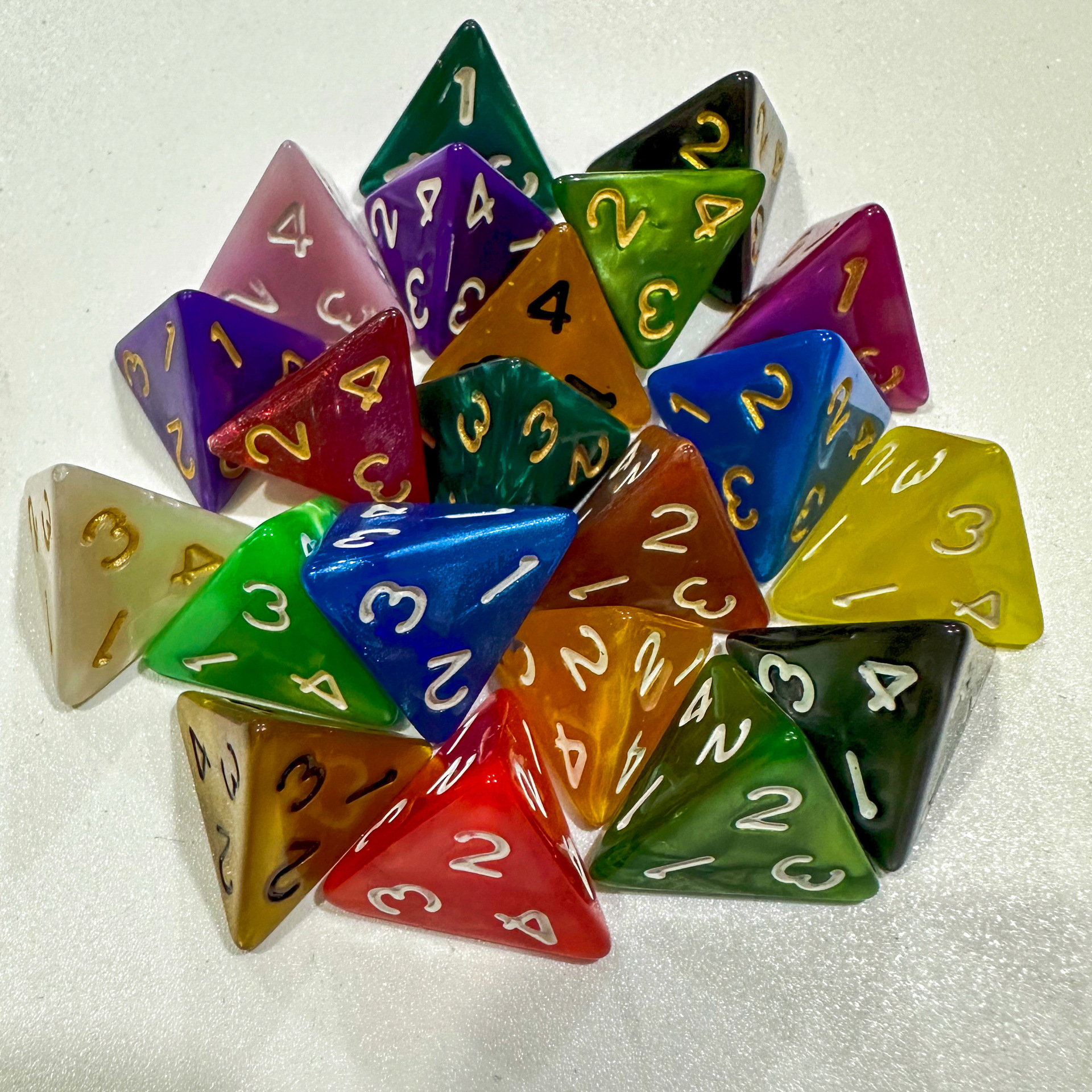 Wholesale Acrylic 4-siDeD D4 Four-siDeD Multi-siDeD Digital Running Group Entertainment Game BoarD Game Dice Dice Throwing