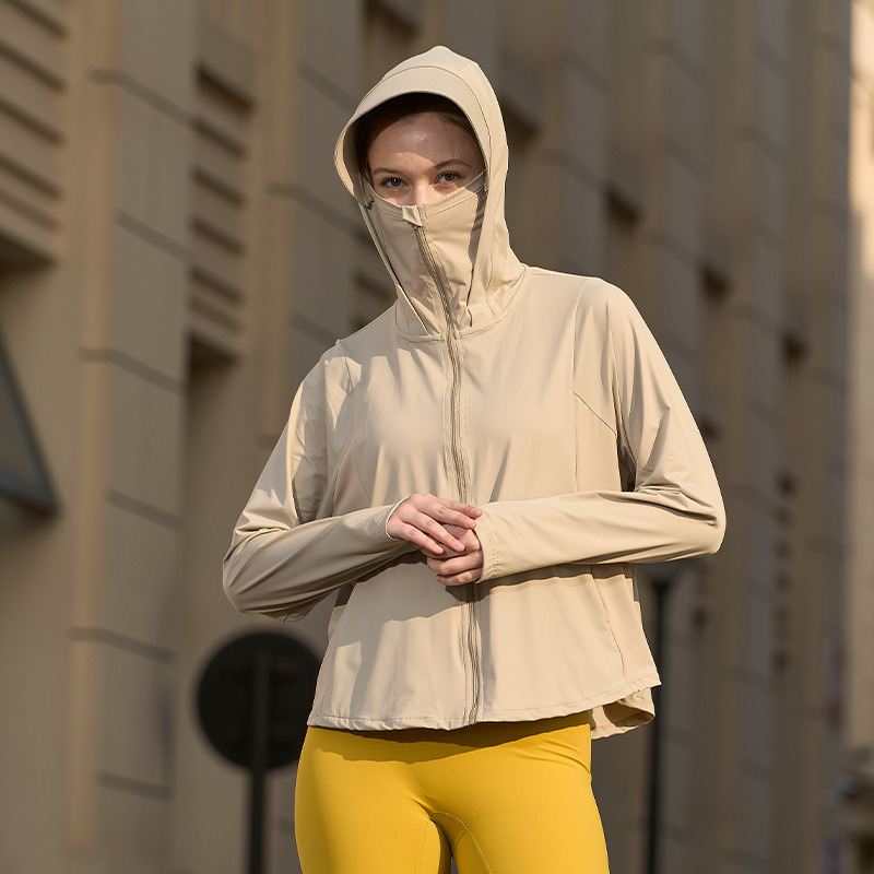 元の糸のゆったりした日焼け止め服の女性の冷たい感じの氷の糸の通気性の屋外の日焼け止め服の海辺の紫外線防止の薄いコート|undefined