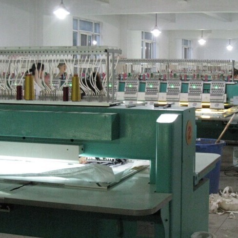 Pegamento de bordado por computadora, planchado, pegatinas de parche de dibujos animados de animales cosidos, pegatinas de tela de encaje personalizadas