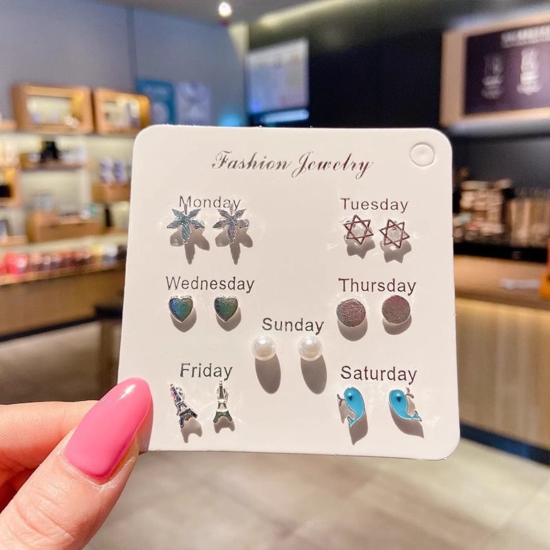 Juego de pendientes 2025 nuevas mujeres de moda simples, compactas, exquisitas, de alta gama, pendientes de celebridades de Internet