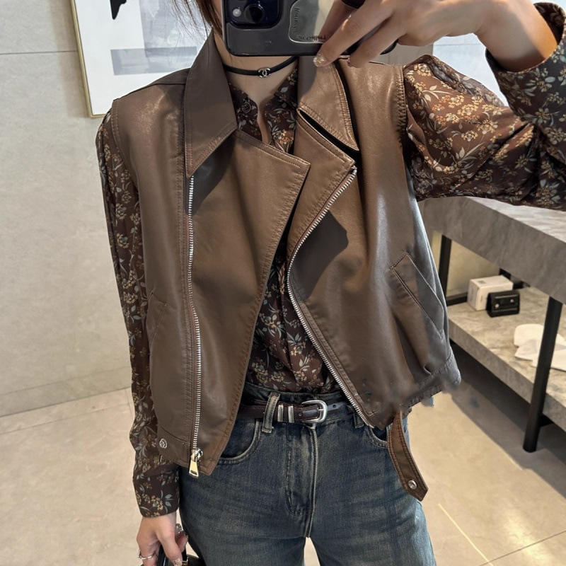 Casual Versatile Pu Leather Vest for Women 2025 New European Style Loose Sleeveless Top Short Vest Small Leather Jacket Casual Versatile Pu Leather Vest for Women 2025 New European Style Loose Sleeveless Top Short Vest Small Leather Jacket