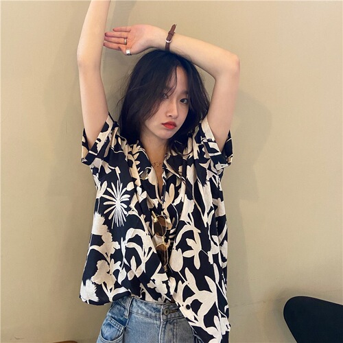 Vintage Camomile Print Women's Summer Hong Kong Style Chic Gentle Design Half-Sleeve Blouse Trendy