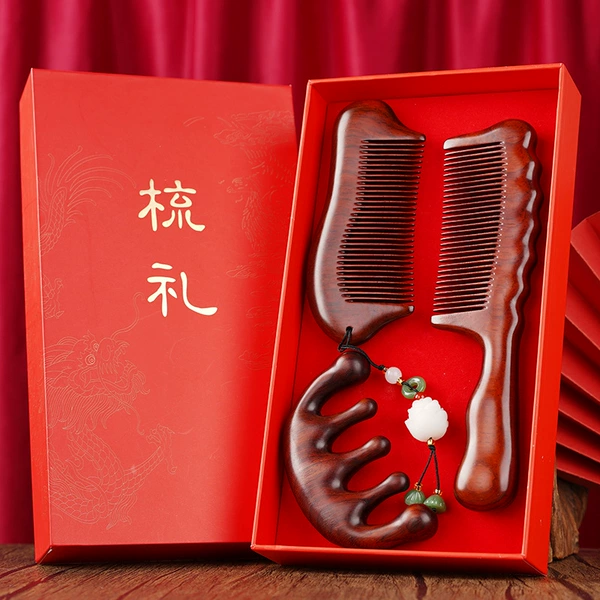 Wavy handle comb + five teeth-dragon pattern gift box set