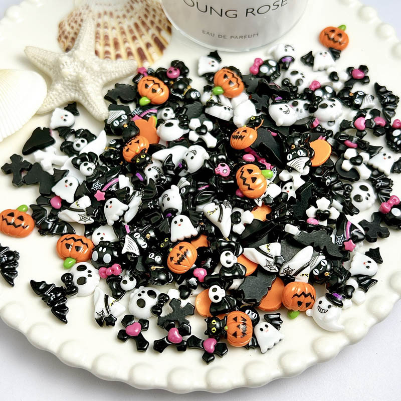 国境を越えて人気のあるハロウィーンネイルアート樹脂幽霊カボチャ漫画ネイルアクセサリーdiyアクセサリー卸売り|undefined