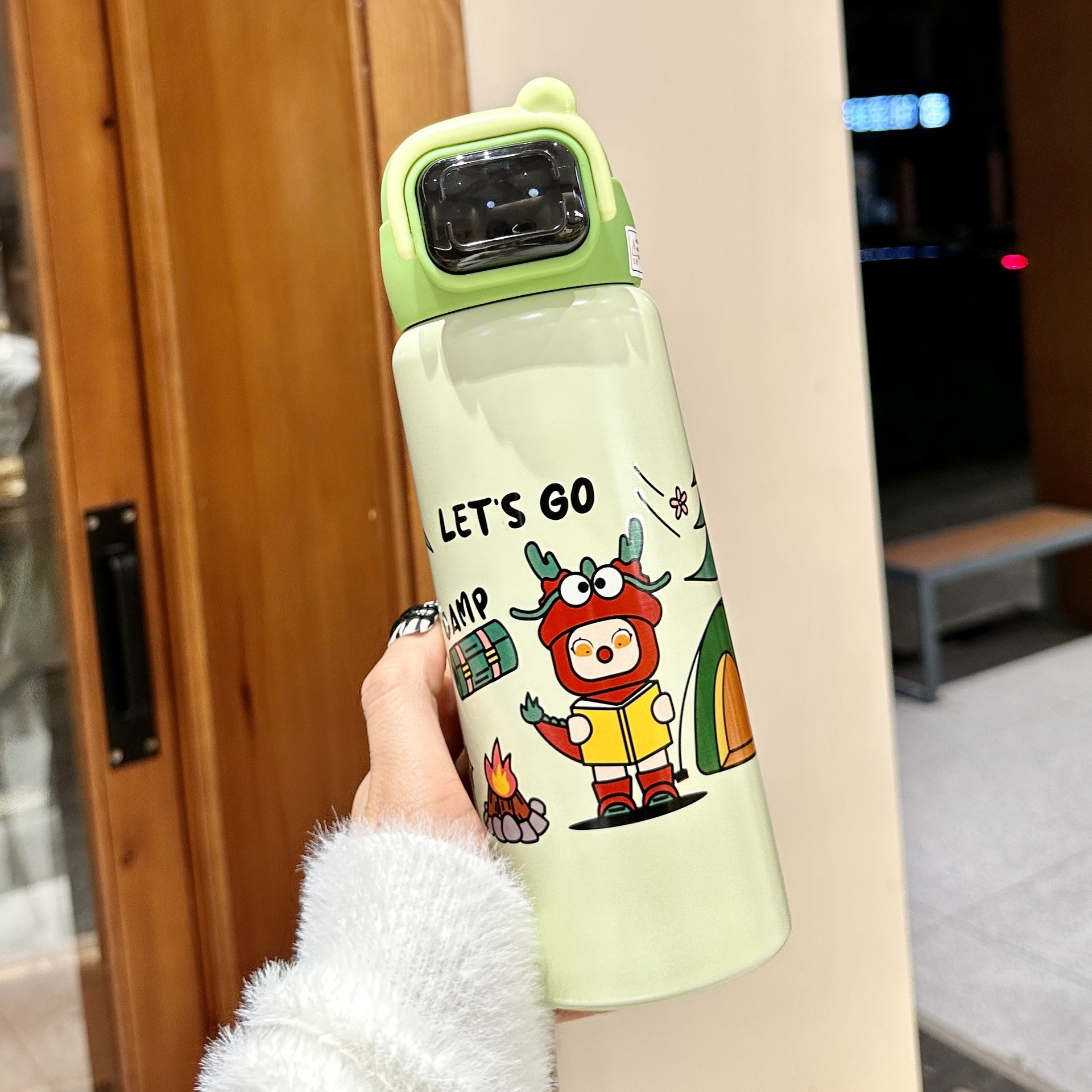 El nuevo termo de acero inoxidable 316 de gran capacidad de dibujos animados de doble bebida, los estudiantes van a la escuela linda taza portátil para el vientre grande
