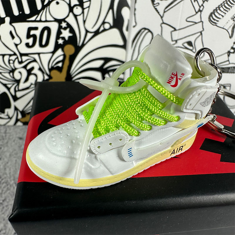 12.ow co-branded european white and green + box