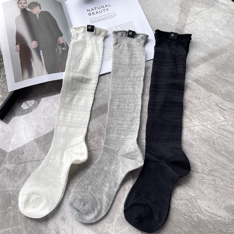 Ai Letter Patch Seamless Knee-High Socks for Women, Lolita Jk Style, Slimming, Ultra-Thin, Hollow-Out Design for Spring and Summer