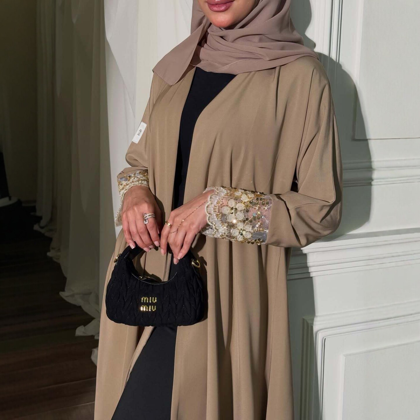 Cross-border women's clothing 2026 new European and American embroidered coat, loose-fitting, draping cardigan, long skirt, fashionable and elegant outerwear