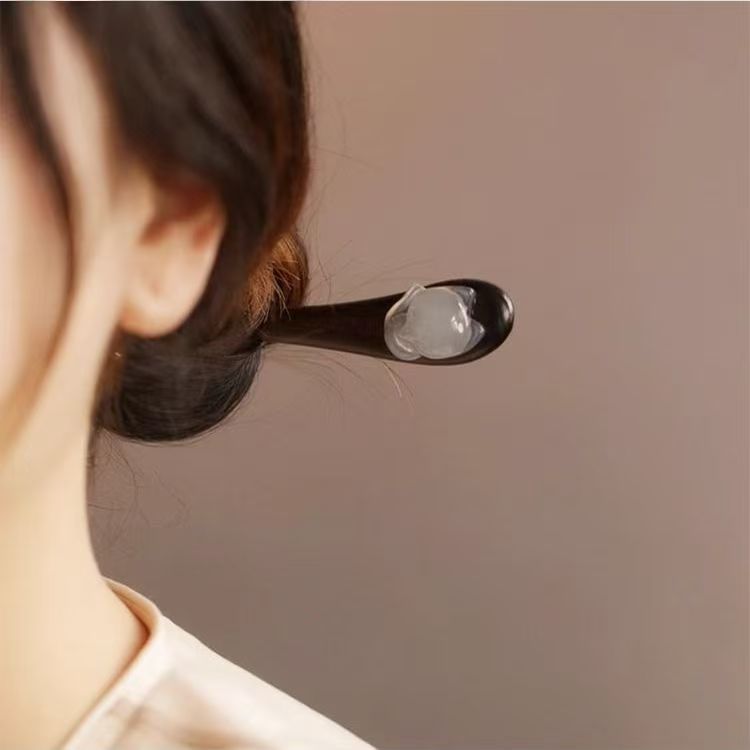 发簪新中式高级感白色小狐狸木簪盘发簪子丸子头旗袍发饰女配饰新