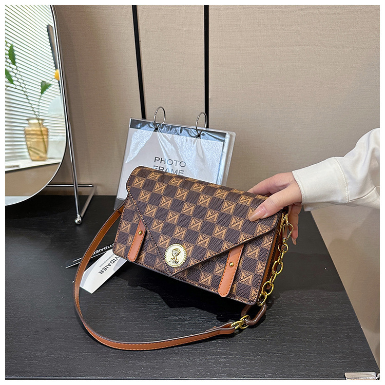 Women's Crossbody Bag Personalized Small Square Shoulder Bag_voghion.com