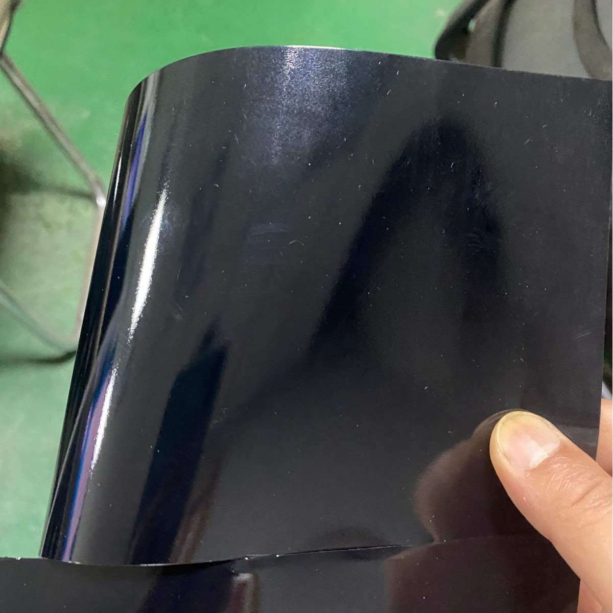 供应0.175mm黑色防火阻燃磨砂pc薄膜  可安规格分卷切片