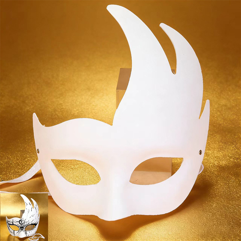 Triangular willow style (rubber band nailed to the mask)