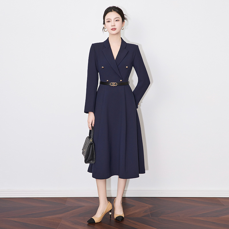 2501704-Nanyou Fashionable and Elegant Design, Simple and Slimming Look, Elegant Commuter Suit Dress New Style