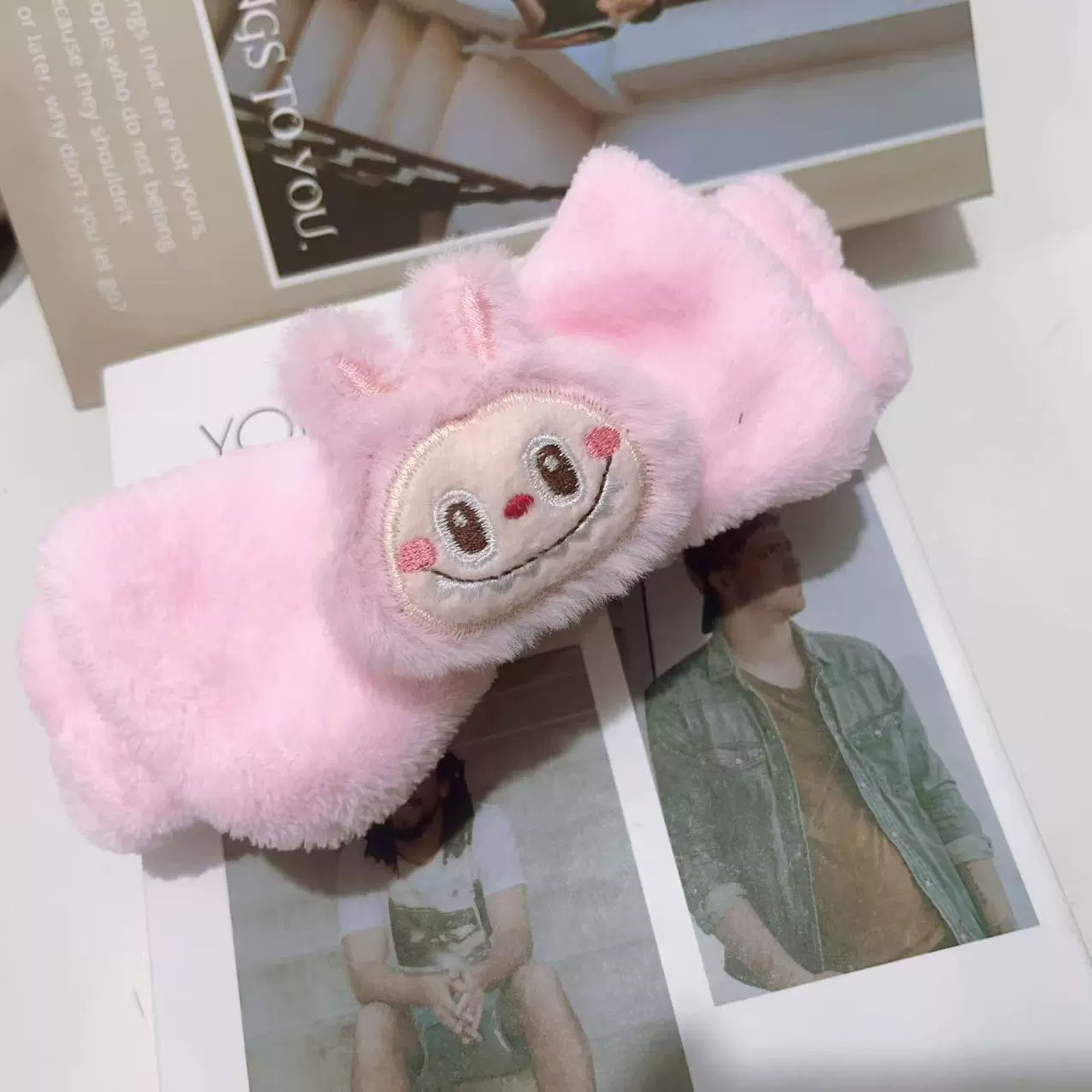 Плюшевая повязка на голову Rabbu, мультяшная с лицом и бабочкой на конце, мягкая для умывания и макияжа