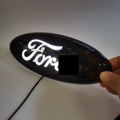Tail Emblem Adventure Grille Crystal – Car logo