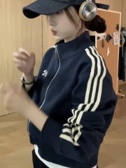 短款棒球服外套女2025秋季新款气质小个子休闲百搭夹克开衫上衣潮