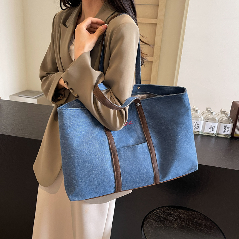 Large capacity canvas for women's 2024 new single shoulder casual and versatile tote bag, college student class_voghion.com