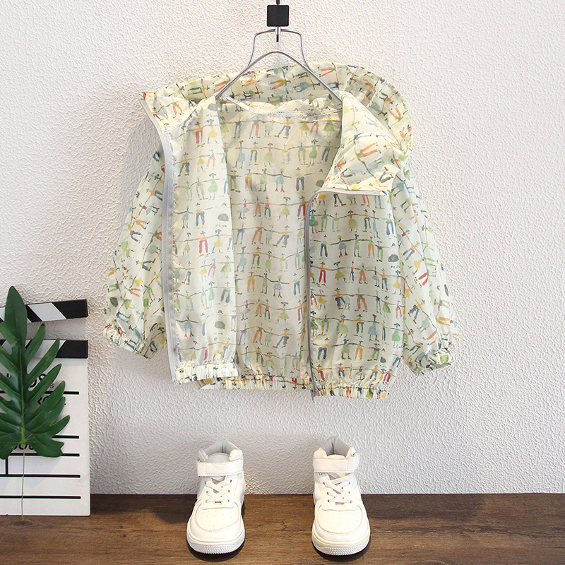 8002 ropa de protección solar para niños ropa de verano 2025 verano nuevo estilo niño ligero con capucha al aire libre top protección UV image 3