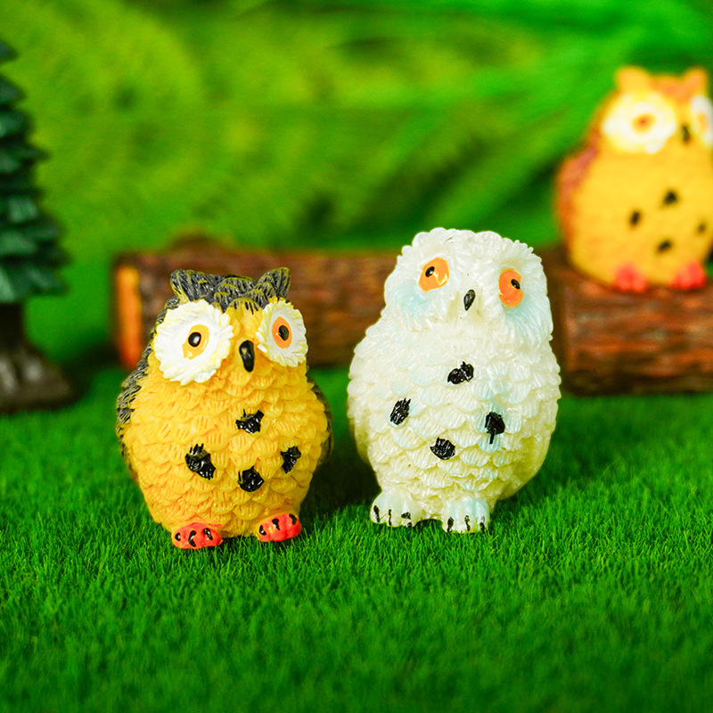 Regalo de búho resina de búho con patas expuestas Adornos decorativos de búho musgo micro paisaje plantas verdes creativas