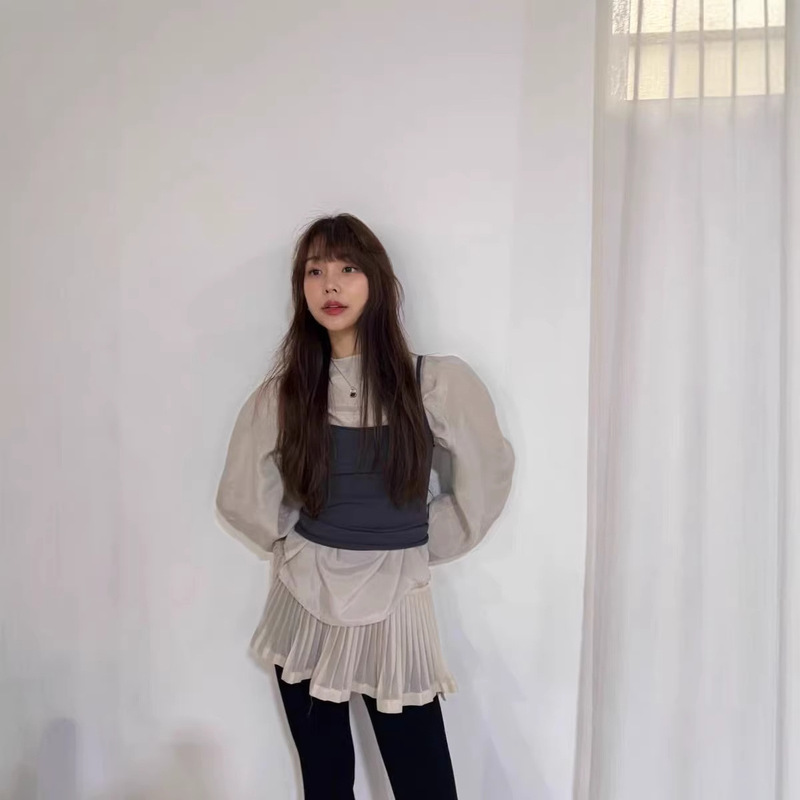Now, Amo*Ento Slim-Fit and Slimming Camisole, Korean Designer Women's Clothing, Simple and High-End Layered Korean-Style Vest