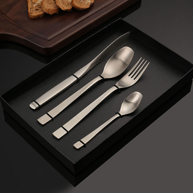 304 Stainless steel Steak knife Fork spoon Gift box 4 sets originality Western knife Fork spoon convenient tableware suit Amazon