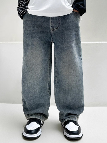 Children's retro jeans, handsome boys' pants, spring and autumn, medium and large children's velvet wide-leg pants, modern straight-leg pants