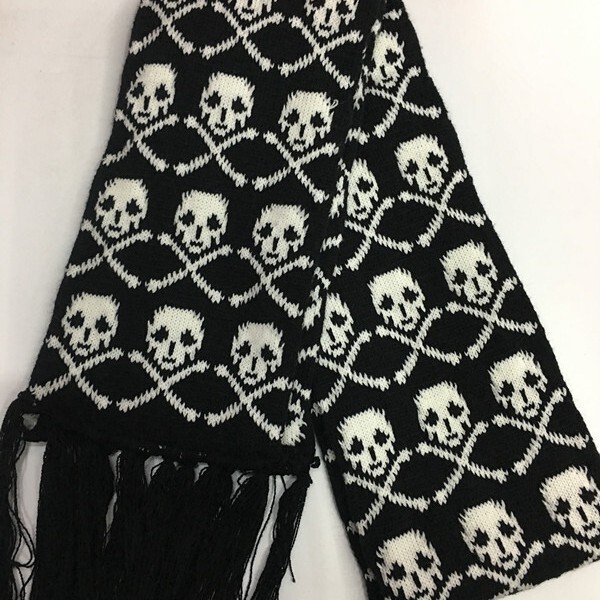 Factory Direct sales winter European and American style thickened warm casual skull scarf knitted jacquard ghost head scarf