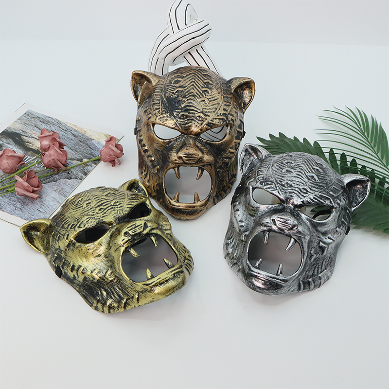 Máscaras vintage de animales para Halloween, estilo horror, populares entre influencers, accesorios para fotos.