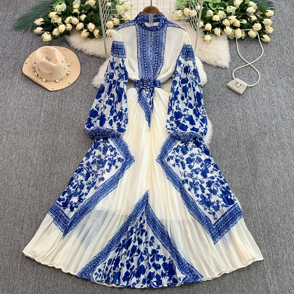 Retro Printed Dress With Stand Collar And Lantern Sleeves_voghion.com