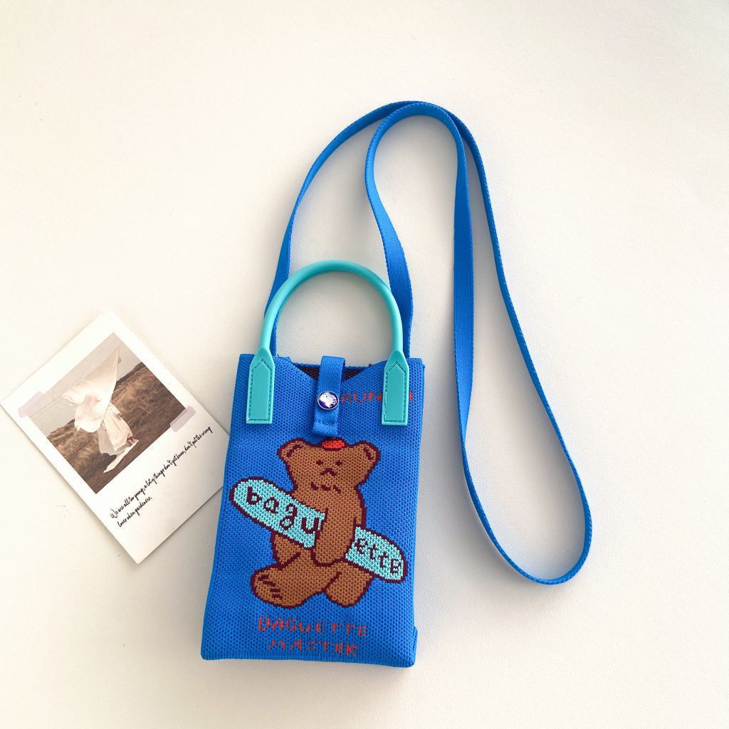 新商品の幸運で金持ちになりました。小銭入れが可愛いです。