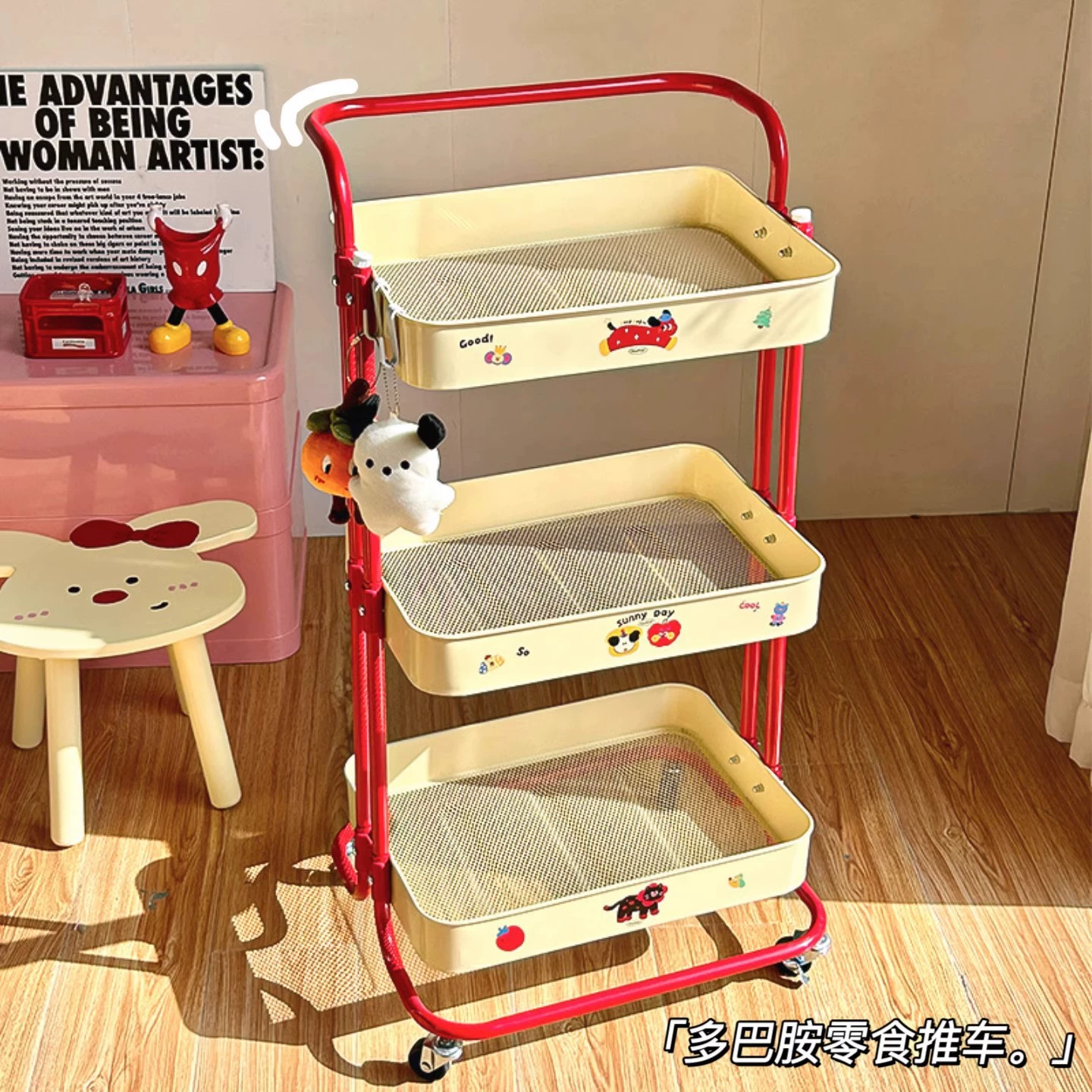 Маленькая тележка полка для кухни от пола до многоярусной ванной комнаты Мобильная многофункциональная спальня общежитие для хранения закусок