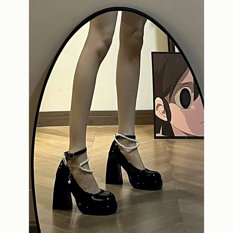 Коровья кожа версия ~~ Высокие каблуки Мэри Джейн 2025 супер огненный жемчуг Британский ветер водонепроницаемый стол толстые каблуки