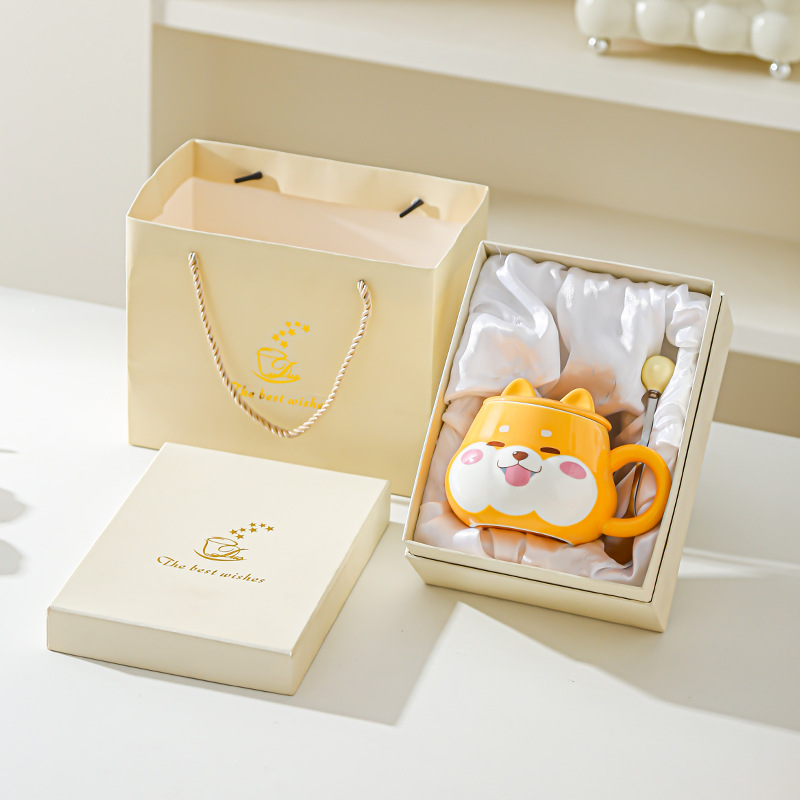 Hermosas tazas de cerámica con tapa de agua creativa de alta calidad para parejas de regalo de cumpleaños tazas de oficina domésticas