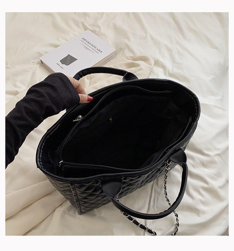 European and American Lingge cross-border women's bag  new large-capacity chain bag, fashionable and versatile hand-carrying shoulder tote bag