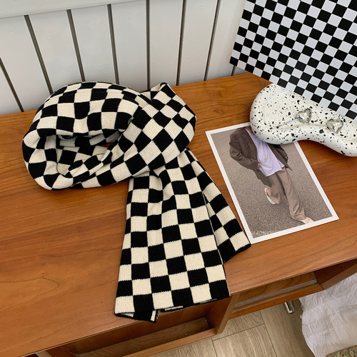  New Internet Celebrity Checkerboard Plaid Scarf Women's Autumn and Winter Student Versatile Warm Knitted Scarf Women's Winter Long Style
