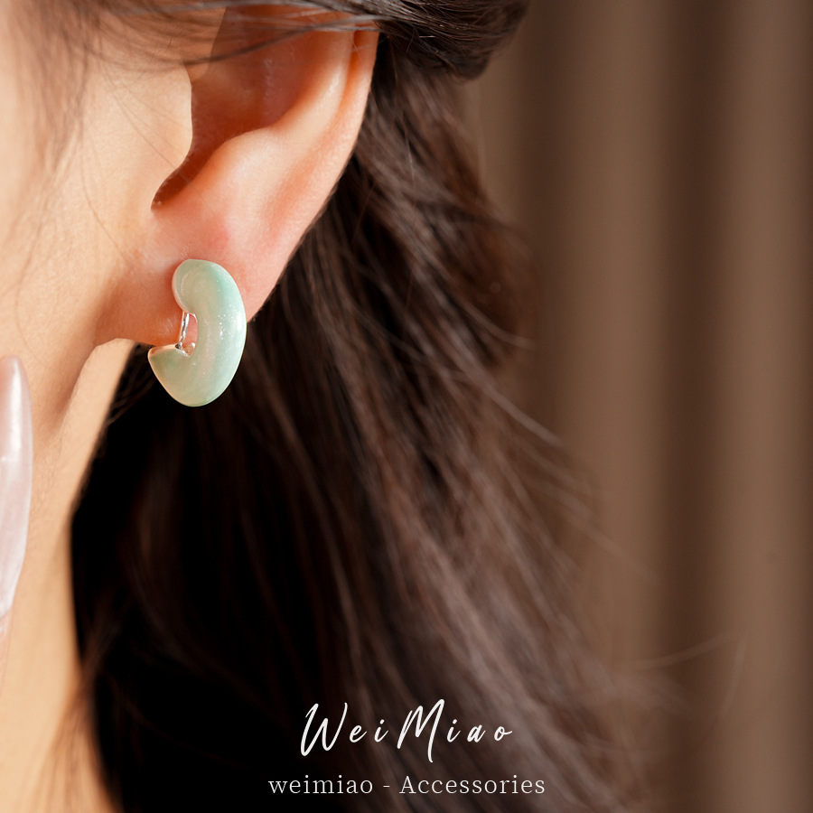 Geometría de goteo de aceite en forma de C abrazadera de orejas para mujeres sin agujeros de orejas personalidad de moda simple pendientes de lujo ligero de alta calidad para mujeres
