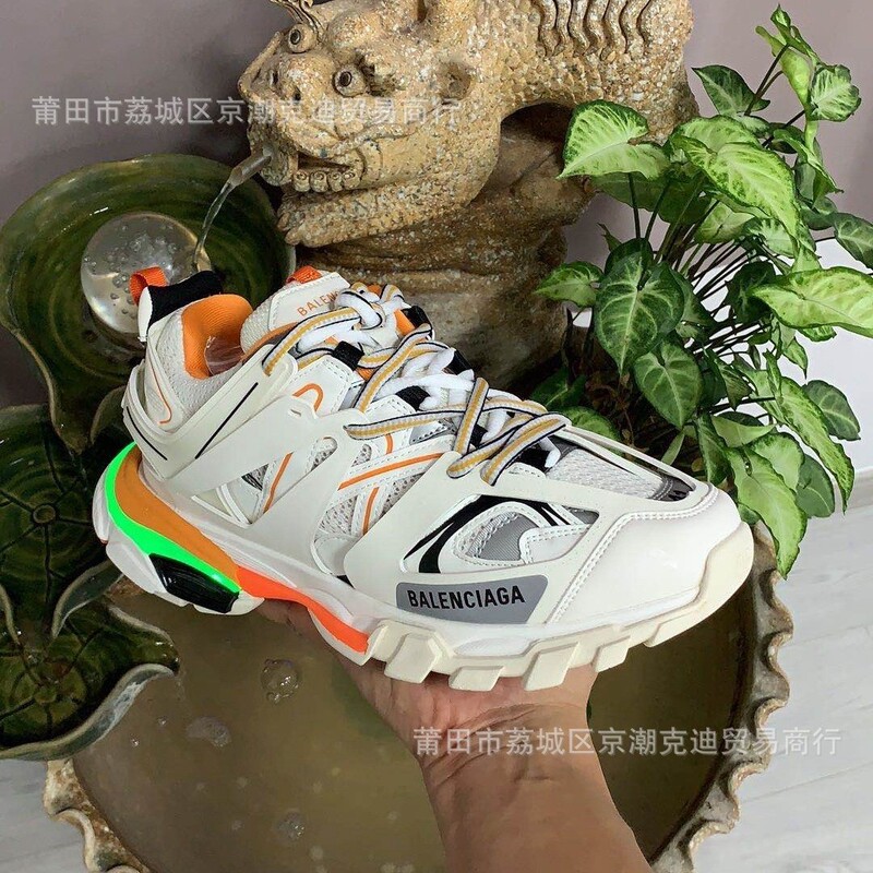 Trendy Fashion Shoes Bajia Third Generation 1.0 Dad Shoes Led Light Versatile Thick-Soled Height-Increasing Sports Casual Shoes for Men and Women