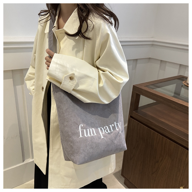 Simple hand-held corduroy large-capacity daily casual work single-shoulder bag, niche tote bag, fashionable canvas bag undefined