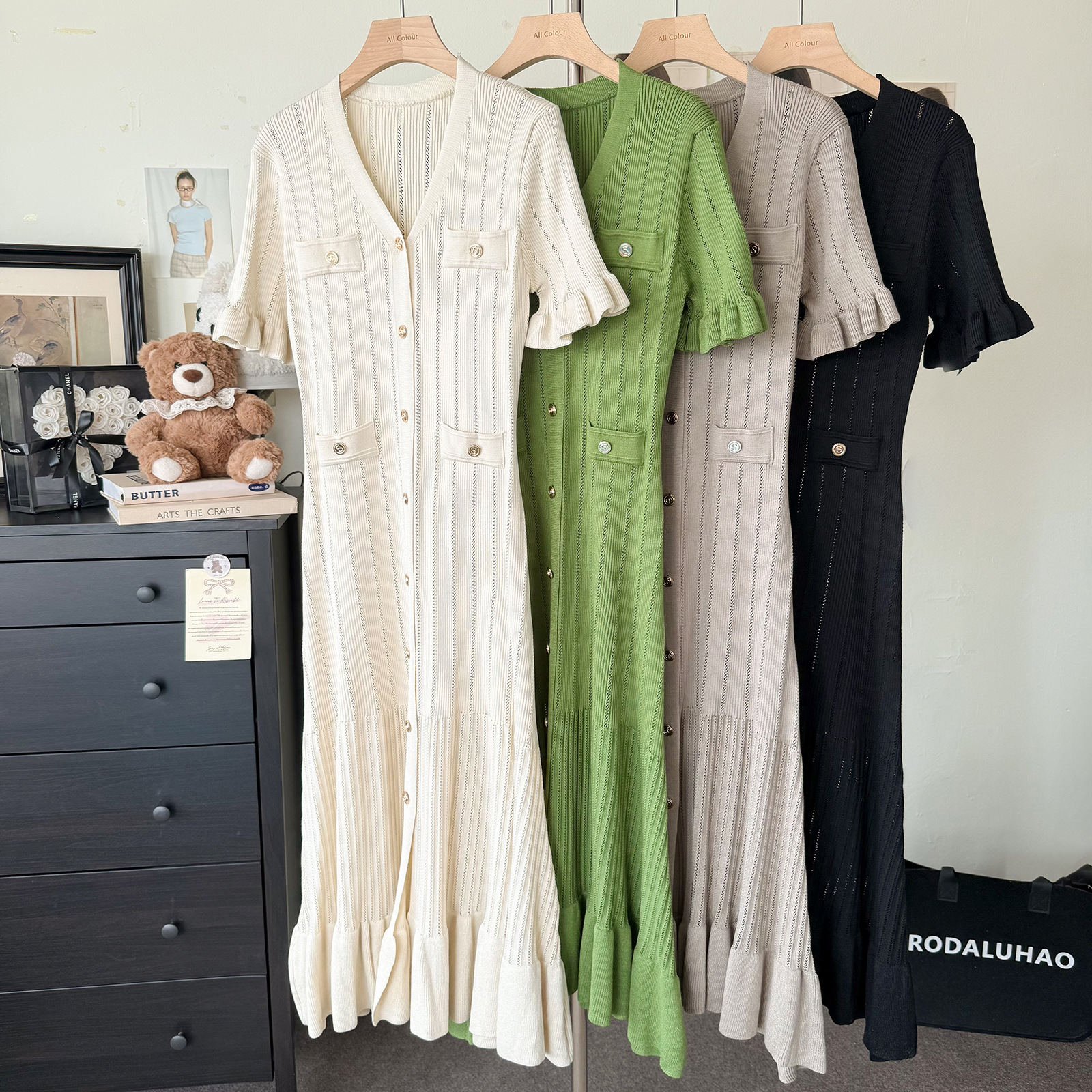 French Retro-style High-end Knitted For Women, Summer Ruffle Single-breasted Design, Elegant And Luxurious Long Dress_ecoleips.com