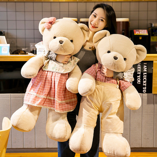 Creative new clothes, small fresh couple, teddy bear doll, plush toy pillow, girl's Valentine's Day gift
