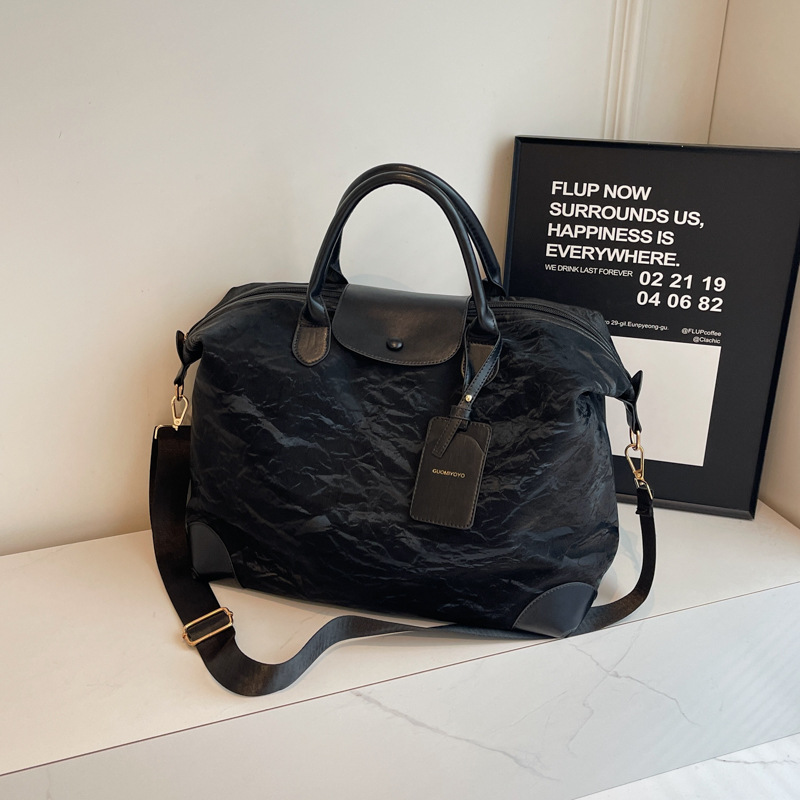 Sports capacious polyurethane solid color sports bag