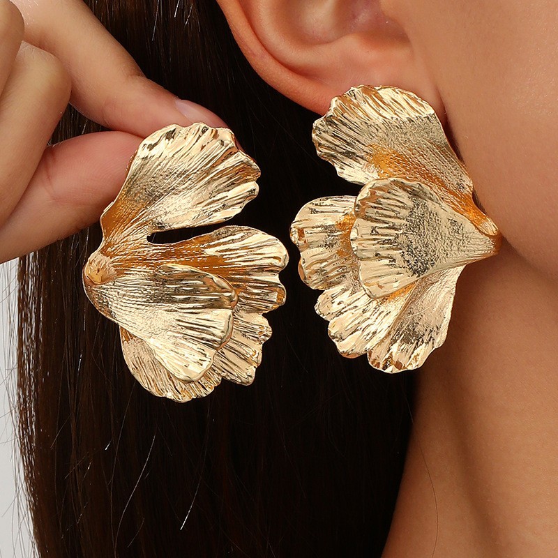 European and American cross-border jewelry ins personality double-layer five-petal flower earrings retro striped leaves tassel earrings manufacturers