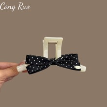 ��ʽ�����Y�ڰײ��c�l�AŮ�߼��аٴ�������߅�Aǰ�~�����l���^�