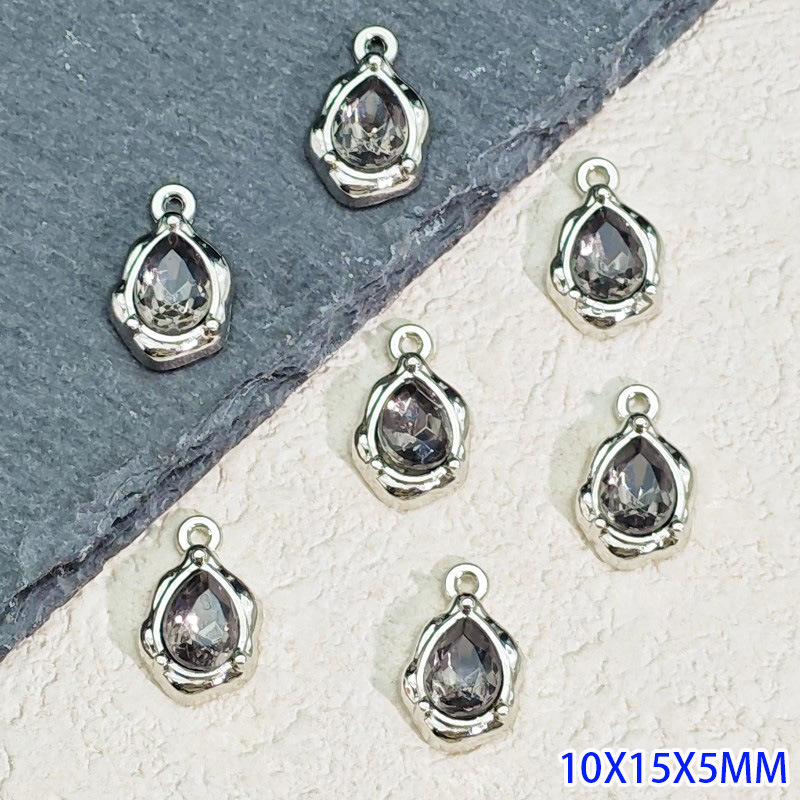 Exquisitos accesorios de joyería colgante de diamante de alta protección ultravioleta al por mayor collar DIY artesanal colgante de materiales de ropa de pulsera